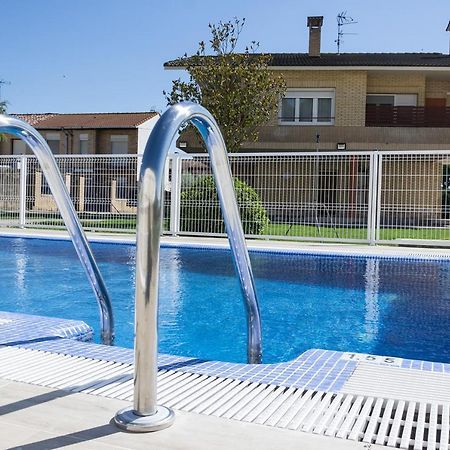 Oasis De Bardenas, B&B Con Piscina Privada Valtierra Exterior foto